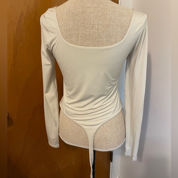 LULULEMON-Wundermost Ultra-Soft Nulu Square-Neck Long-Sleeve - Picture 8 of 8